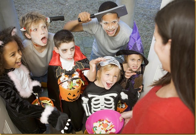 A Mom's Guide to Trick or Treating 3