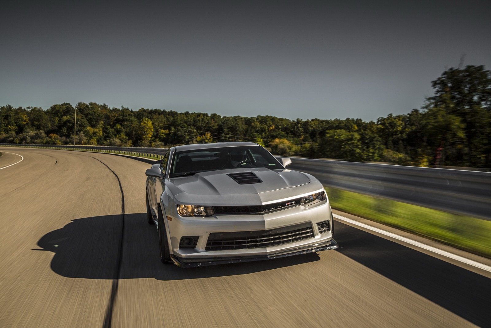 [2014-Chevrolet-CamaroZ28-7%255B2%255D.jpg]