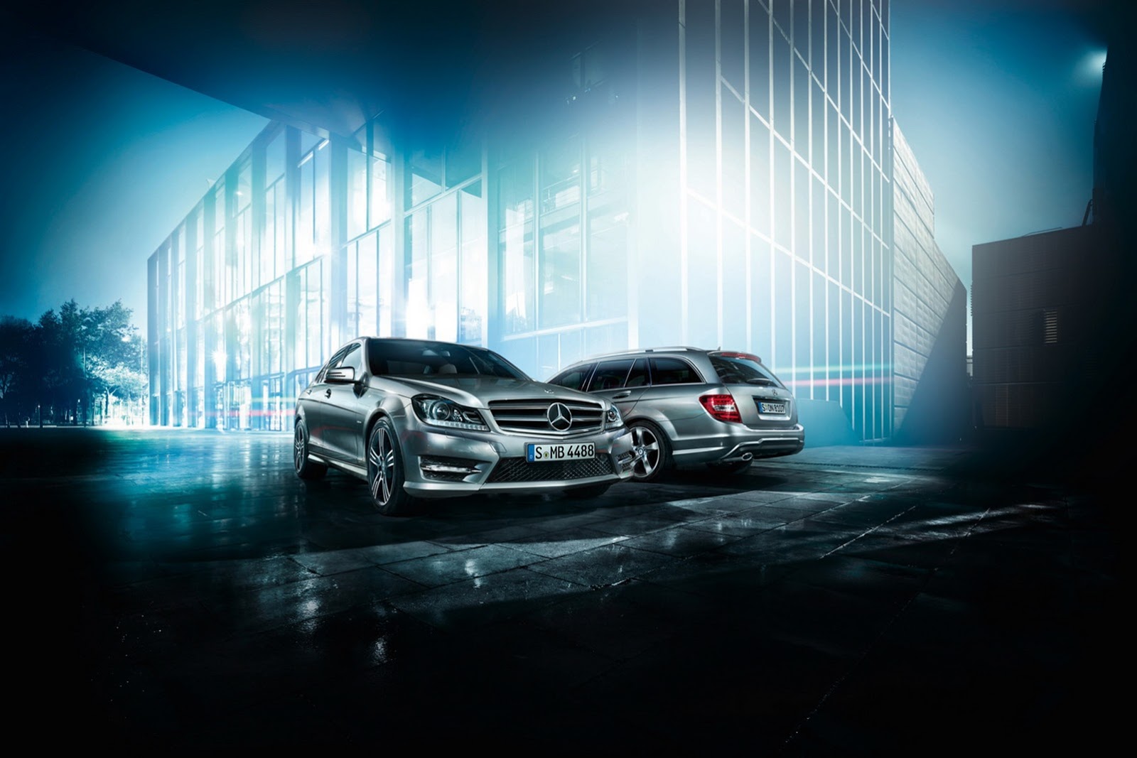 [Mercedes-C-Class-1%255B4%255D.jpg]