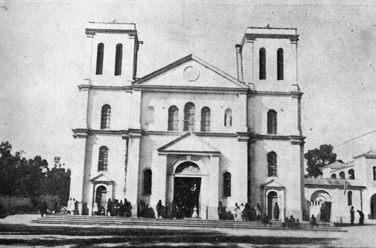 [IGREJA-DA-MISSAO-DO-HUILA6.jpg]
