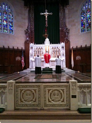 CATHOLICVS-Antiguo-altar-mayor-recuperado-Detroit-Former-High-Altar-restored