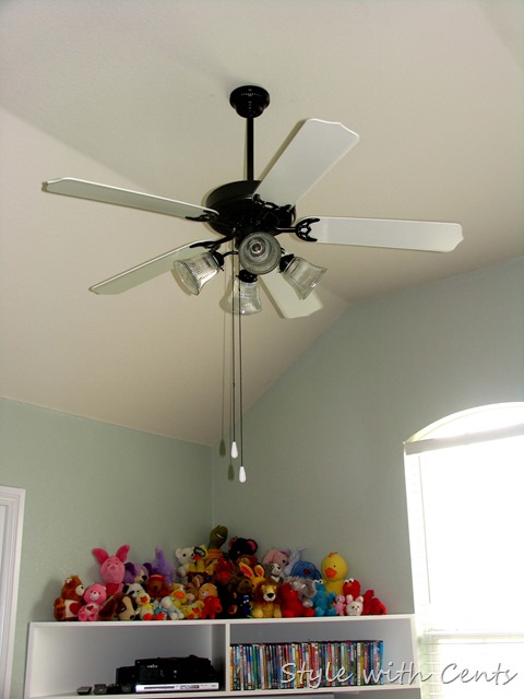 Creating an Inexpensive Playroom from Style with Cents www.stylewithcents.blogspot.com 4