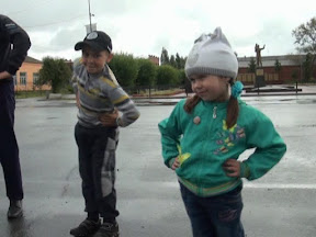 Зарядка со стражем порядка Зарядка со стражем порядка