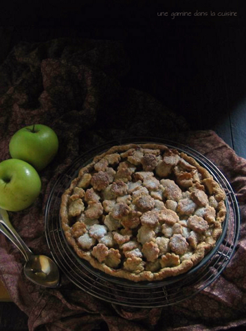 apple pie with goat cheese