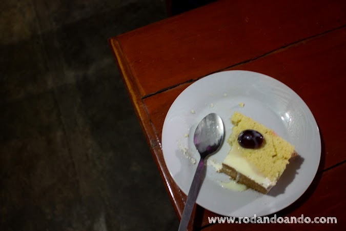 Torta de tres leches IMG_3100.jpg
