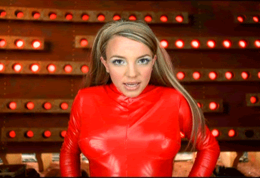 BRITNEY_OOPS-6.gif