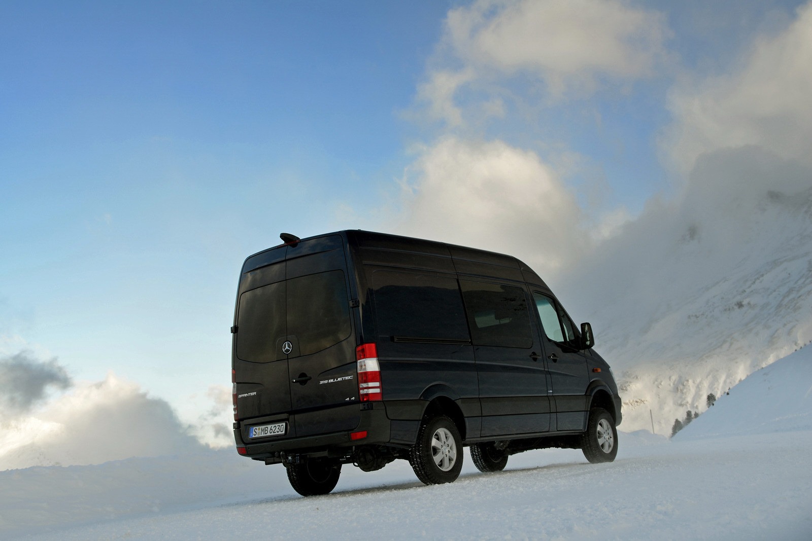 [Mercedes-Benz-Sprinter-4x4-10%255B2%255D.jpg]