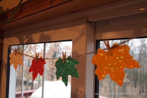 Hangtodry #ornaments #glitter #crafts #kidscrafts