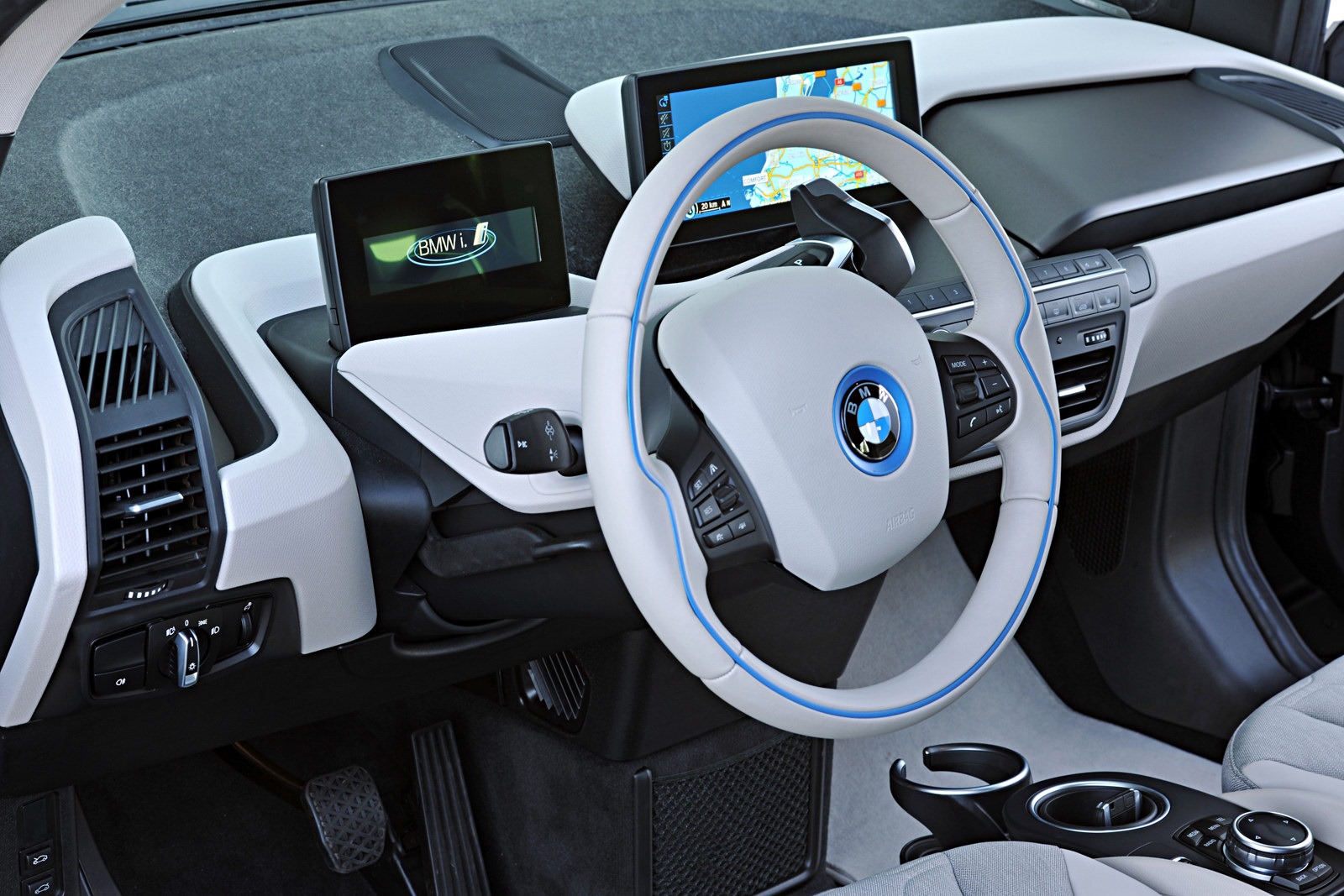 [2014-BMW-i3-107%255B2%255D.jpg]