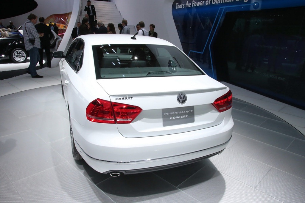 [VW-Passat-Performance-Concept-3%255B2%255D%255B4%255D.jpg]