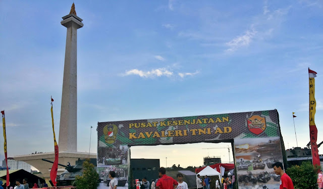 Pameran Alutsista di Monas Alutsista, Monas