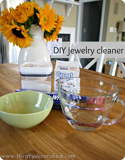 DIY jewelry cleaner