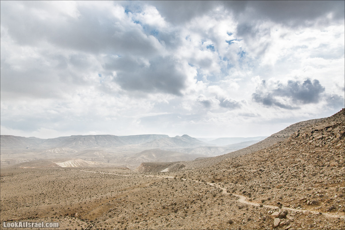 Лунные пейзажи пустыни Негев | Lunar landscapes of the Negev | LookAtIsrael.com - Фото путешествия по Израилю