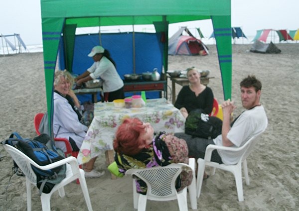 [GrpDinnerCanoa%255B3%255D.jpg]