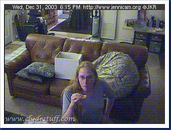 Jenni cam's  last cam picture of herself she's eating something but not what you were hoping for.