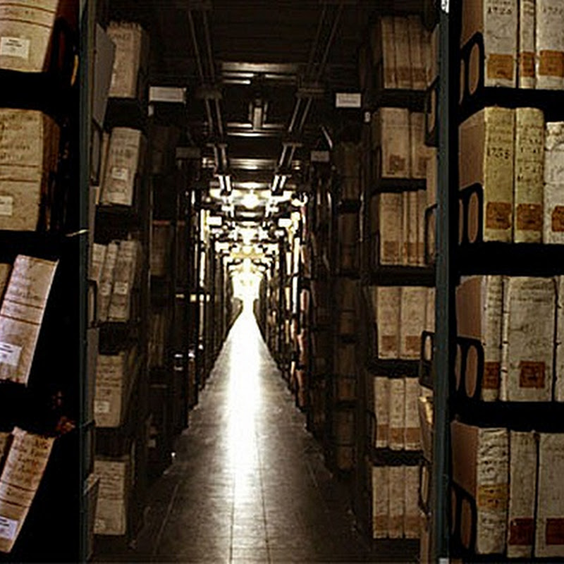 Сто мрачных тайн архивов Ватикана