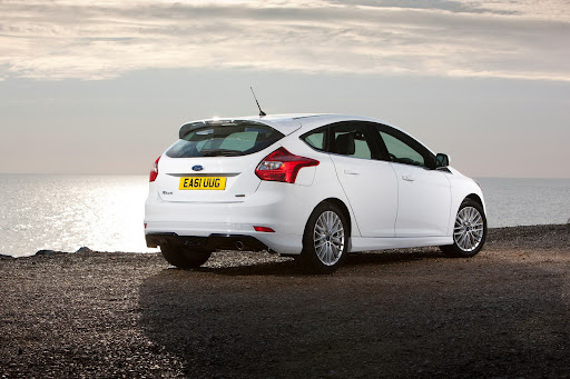 Ford-Focus-Zetec-S-01.jpg