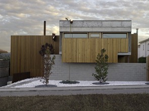 Fachada-contemporanea-hormigon-y-madera Fachada-contemporanea-hormigon-y-madera