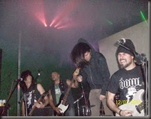 969158_10201542611549613_985447562_n