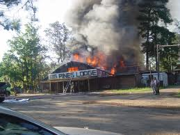 [big-pines-lodge-fire-20094.png]