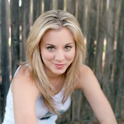 Kaley Cuoco, Fotos y Videos Sexy De Kaley Cuoco Foto 36