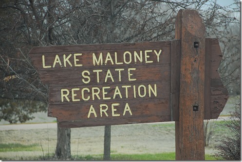 Lake Maloney Sign