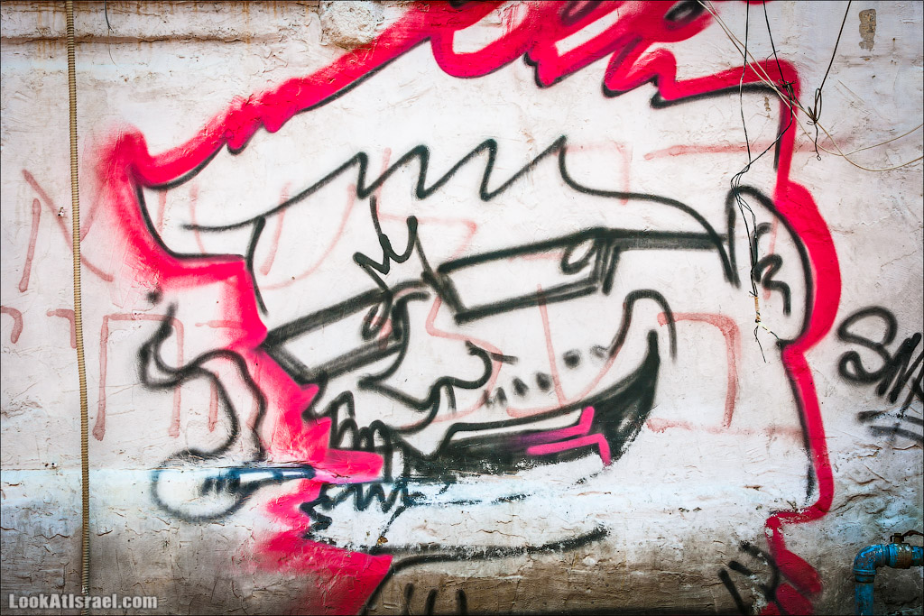 Тель Авивские граффити. LookAtIsrael.com - Фото путешествия по Израилю