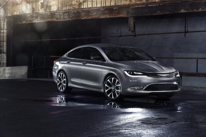 [2015-Chrysler-200-1%255B8%255D.jpg]
