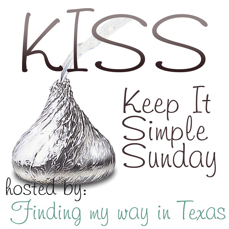 [Kiss_button%255B3%255D.jpg]