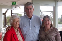 2012.03.23 at 14h53m05s Canberra, Joan Hughes, John, Trish