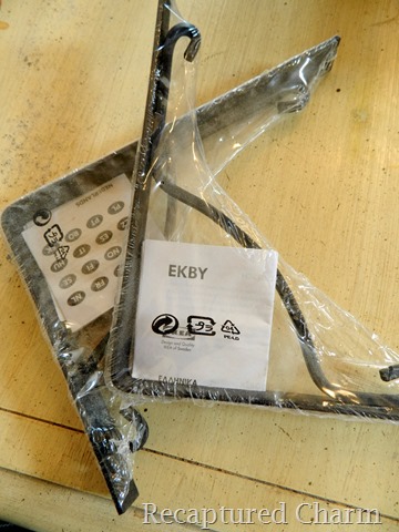 [sofa-shelf44.jpg]