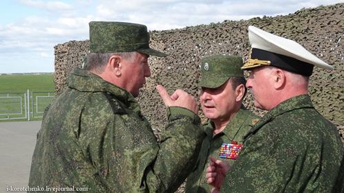 Фотографии военных учений на полигоне "Цугол"