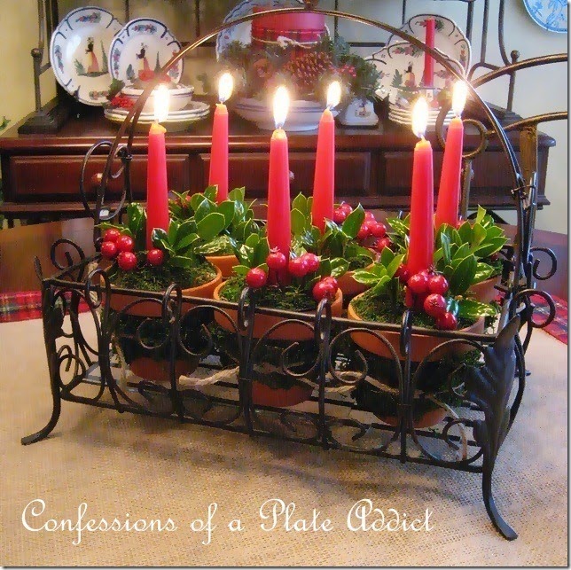 CONFESSIONS OF A PLATE ADDICT Christmas Centerpiece CONFESSIONS OF A PLATE ADDICT Christmas Centerpiece