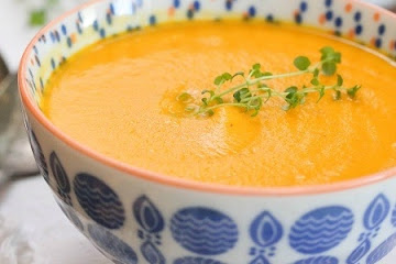 Simple Creamy Carrot Soup