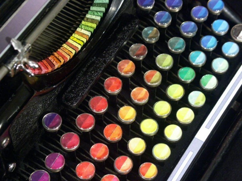 chromatic-typewriter-2
