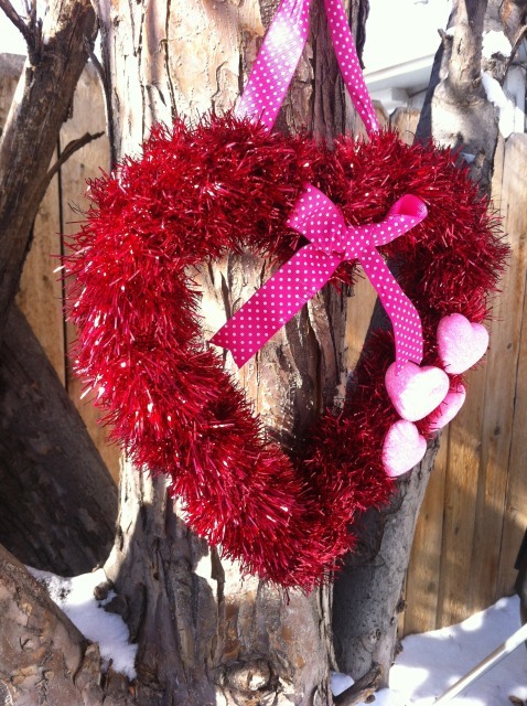 [valentine-garland-wreath4.jpg]