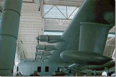 95843_06 Hughes H-4 Hercules Flying Boat “The Spruce Goose” at the Evergreen Aviation Museum in 2001