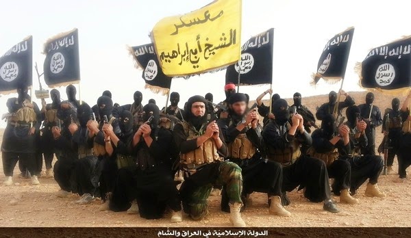 [Gatestone%2520foto%2520of%2520ISIS%2520with%2520flags%255B3%255D.jpg]