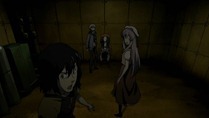 Mirai Nikki - 13 - Large 30