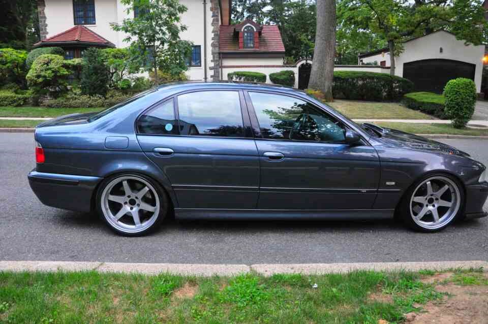 [BMW-M5-Supra-8%255B5%255D.jpg]