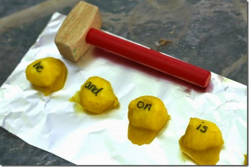 sight word smash - Super fun activity for kids to practice sight words #sightwords #preschool #kindergarten #homeschool #educaiton sight word smash - Super fun activity for kids to practice sight words #sightwords #preschool #kindergarten #homeschool #educaiton