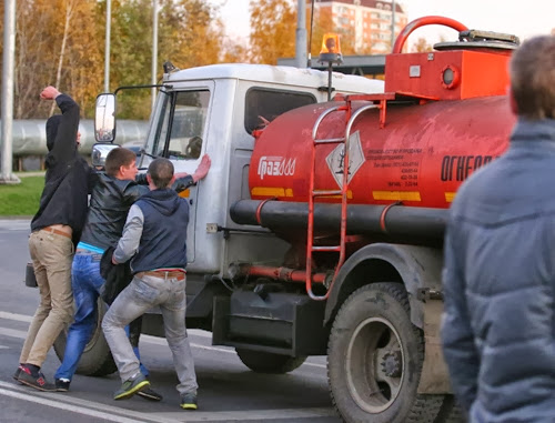 Фотографии беспорядков в Бирюлево