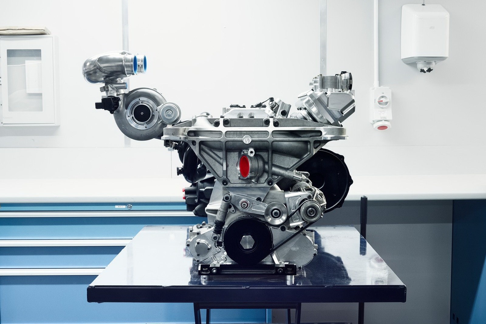 [Jaguar-C-X75-1%255B2%255D.jpg]