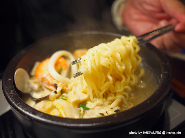 【食記】嘉義Korea Tofu & Bibibap 全州韓二石-豆腐.石鍋專門店@東區 : 韓式美食不打折,真材實料的石鍋風味 區域 午餐 嘉義市 晚餐 東區 火鍋/鍋物 石鍋 韓式 飲食/食記/吃吃喝喝 麵食類 