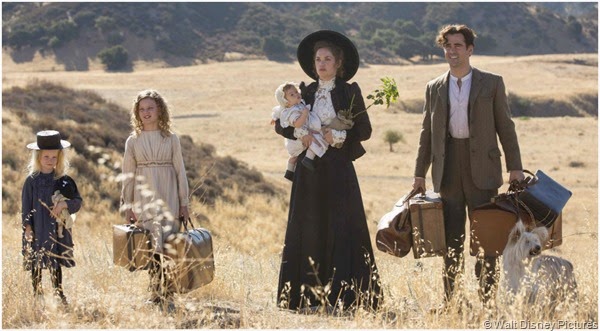 Travers Goff (Colin Farrell) moves his family to rural Australia.