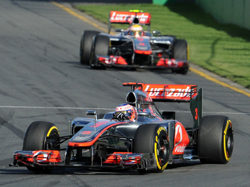 Jenson-Button-Lewis-Hamilton-Australian-GP_2735564.jpg