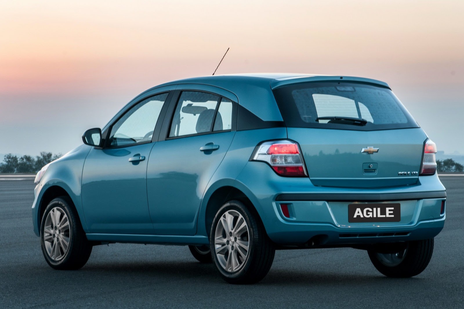 [2014-Chevrolet-Agile-64%255B2%255D.jpg]