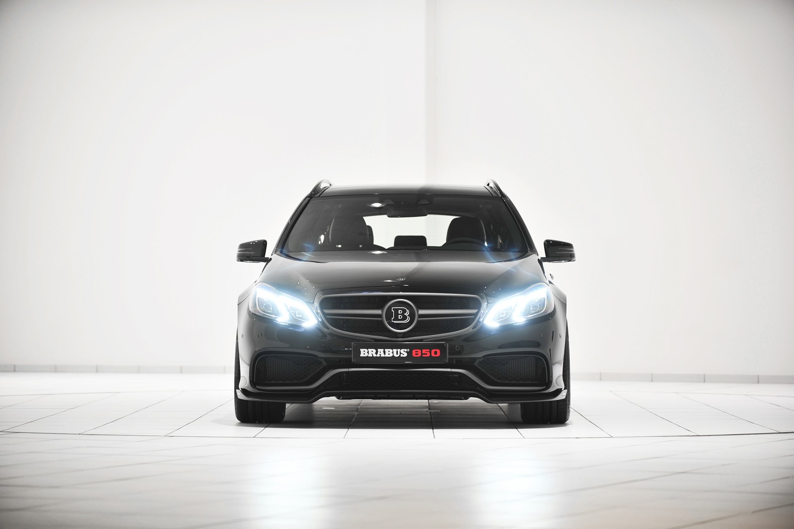 [Brabus-850-60-Biturbo-E-Class-3%255B3%255D.jpg]