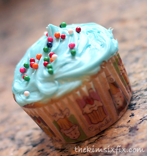 Blue sprinkle cupcake