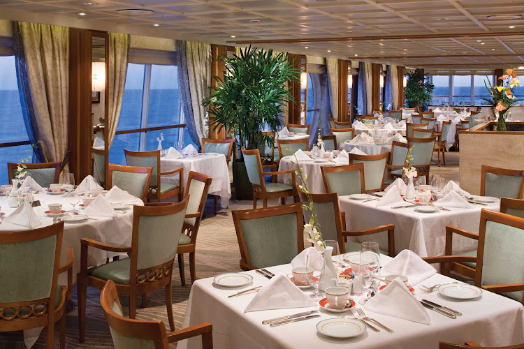 You'll appreciate the view from your table in the spacious La Veranda restaurant while sailing the waters on board Seven Seas Voyager.